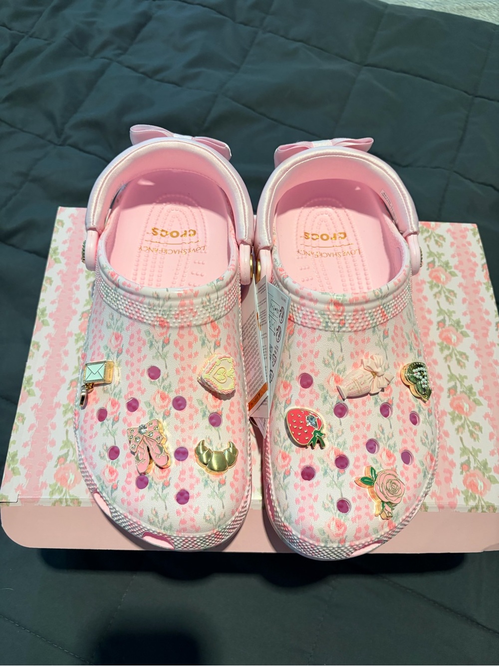 CROCS Kids Pink Floral Jibbitz Clogs with Gold Charms